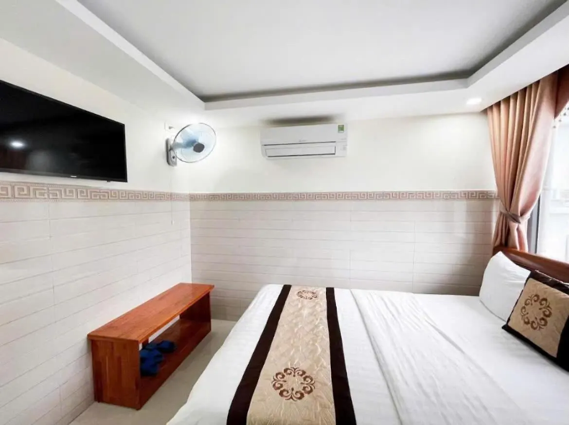 Bear Hotel & Homestay Da Nang