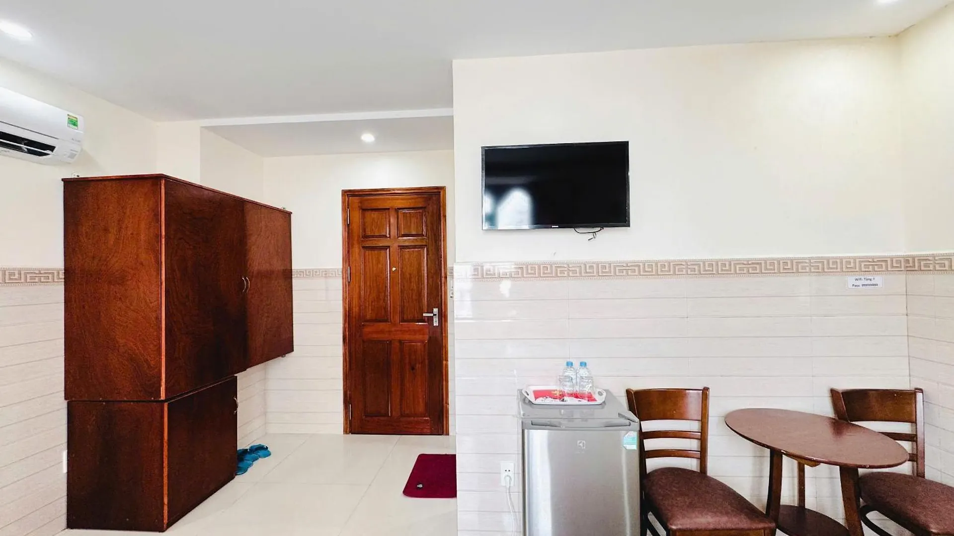 Bear Hotel & Homestay Da Nang Vietnam
